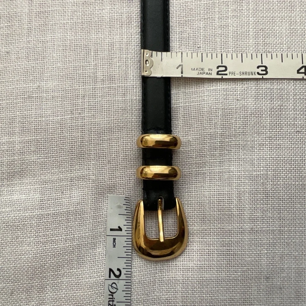 NEW Navy Leather Gold Buckle Adjustable Belt Size M Made in Taiwan